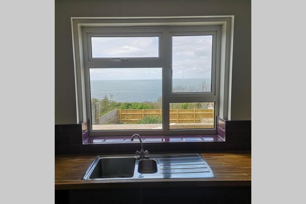 Jurassic View 3 Bed House With Hot Tub Villa Castletown  Екстериор снимка