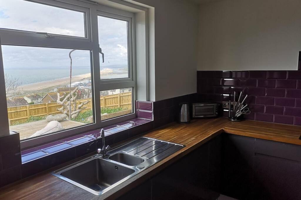 Jurassic View 3 Bed House With Hot Tub Villa Castletown  Екстериор снимка